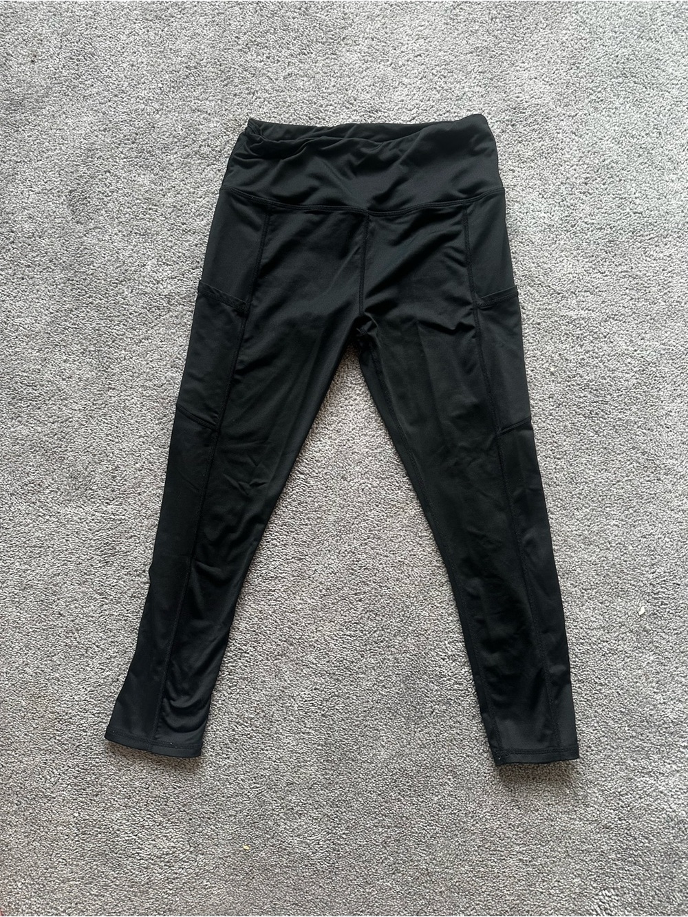 Venus Cropped Black Leggings Pockets Women's Size M